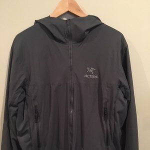 ARC'TERYX MENS ATOM SL HOODED JACKET